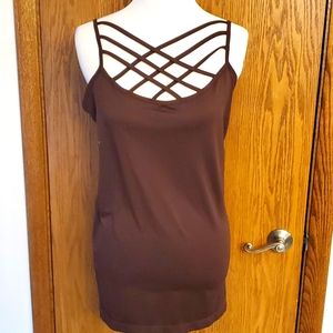 ZENANA OUTFITTERS CAMI CRISS CROSS FRONT SKINNY STRAPS CHOCOLATE BROWN 2X/3X
